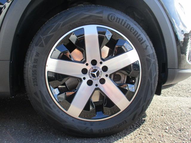 GLB GLB200d 4マチック レーダーセーフ アンビエントライト MBUXナビTV 全方位カメラ パワーシート シートヒーター ハーフレザーシート パワーテールゲート ワイヤレスチャージ 衝突軽減 踏み間違い防止 前後ドラレコ(52枚目)