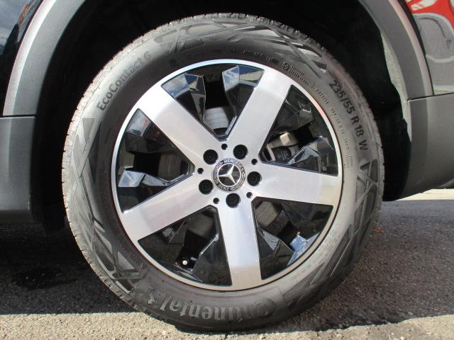 GLB GLB200d 4マチック レーダーセーフ アンビエントライト MBUXナビTV 全方位カメラ パワーシート シートヒーター ハーフレザーシート パワーテールゲート ワイヤレスチャージ 衝突軽減 踏み間違い防止 前後ドラレコ(55枚目)