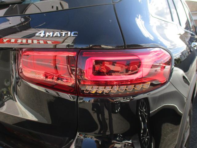 GLB GLB200d 4マチック レーダーセーフ アンビエントライト MBUXナビTV 全方位カメラ パワーシート シートヒーター ハーフレザーシート パワーテールゲート ワイヤレスチャージ 衝突軽減 踏み間違い防止 前後ドラレコ(60枚目)