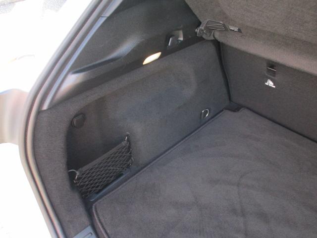 ＧＬＡクラス ＧＬＡ３５　４マチック　レザーＥＸ　アドバンスドＰ　レーダーセーフ　オプションカラー　ＭＢＵＸナビＴＶ　全方位カメラ　アンビエントライト　ヘッドアップディスプレイ　ワイヤレスチャージ　前後ドラレコ　シートヒーター（68枚目）