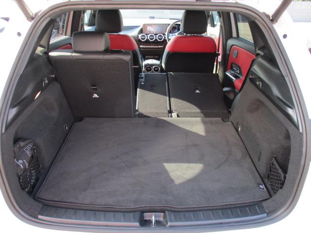 ＧＬＡクラス ＧＬＡ３５　４マチック　レザーＥＸ　アドバンスドＰ　レーダーセーフ　オプションカラー　ＭＢＵＸナビＴＶ　全方位カメラ　アンビエントライト　ヘッドアップディスプレイ　ワイヤレスチャージ　前後ドラレコ　シートヒーター（71枚目）