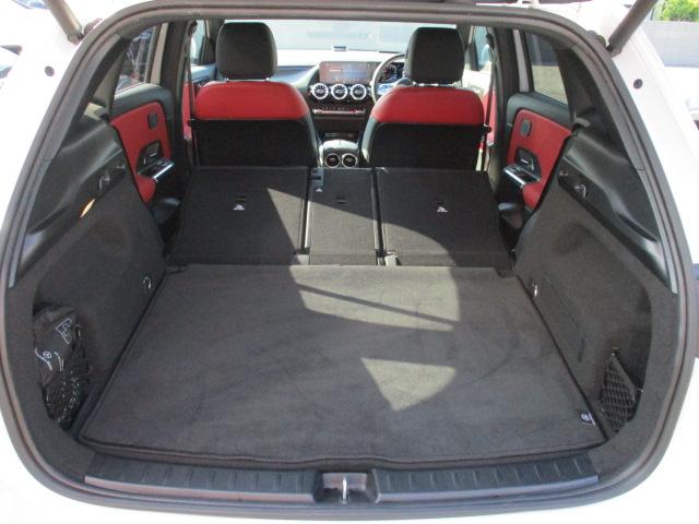 ＧＬＡクラス ＧＬＡ３５　４マチック　レザーＥＸ　アドバンスドＰ　レーダーセーフ　オプションカラー　ＭＢＵＸナビＴＶ　全方位カメラ　アンビエントライト　ヘッドアップディスプレイ　ワイヤレスチャージ　前後ドラレコ　シートヒーター（72枚目）