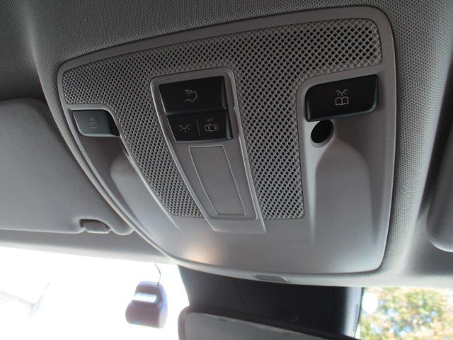 ＣＬＡクラス シューティングブレーク ＣＬＡ１８０　シューティングブレーク　ＡＭＧスタイル　レーダーセーフティパッケージ　後期モデル　レーンキープ　ブラインドスポット　純正ナビ　ＴＶ　バックカメラ　ＬＥＤヘッドライト　電動リアゲート　シートヒーター　パドルシフト　ポーラホワイト（33枚目）