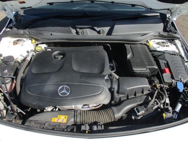 ＣＬＡクラス シューティングブレーク ＣＬＡ１８０　シューティングブレーク　ＡＭＧスタイル　レーダーセーフティパッケージ　後期モデル　レーンキープ　ブラインドスポット　純正ナビ　ＴＶ　バックカメラ　ＬＥＤヘッドライト　電動リアゲート　シートヒーター　パドルシフト　ポーラホワイト（46枚目）