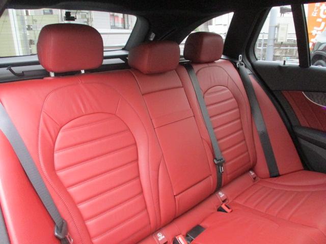 Ｃクラスステーションワゴン Ｃ２２０ｄ　ワゴンアバンギャルド　ＡＭＧライン　ディーゼルターボ　レザーエクスクルーシブパッケージ　赤革シート　Ｂｕｒｍｅｓｔｅｒ　レーダーセーフ　ワイドナビＴＶ　バックモニター　シートヒーター　純正ナビ　地デジ　パワーシート　　パワーバックドア（12枚目）