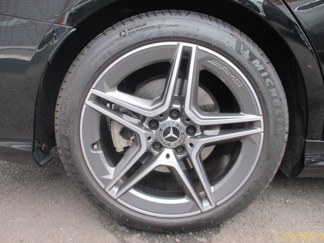 Ｃクラスステーションワゴン Ｃ２２０ｄ　ワゴンアバンギャルド　ＡＭＧライン　ディーゼルターボ　レザーエクスクルーシブパッケージ　赤革シート　Ｂｕｒｍｅｓｔｅｒ　レーダーセーフ　ワイドナビＴＶ　バックモニター　シートヒーター　純正ナビ　地デジ　パワーシート　　パワーバックドア（51枚目）