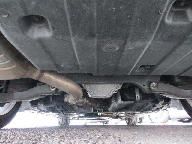 Ｃクラスステーションワゴン Ｃ２２０ｄ　ワゴンアバンギャルド　ＡＭＧライン　ディーゼルターボ　レザーエクスクルーシブパッケージ　赤革シート　Ｂｕｒｍｅｓｔｅｒ　レーダーセーフ　ワイドナビＴＶ　バックモニター　シートヒーター　純正ナビ　地デジ　パワーシート　　パワーバックドア（59枚目）