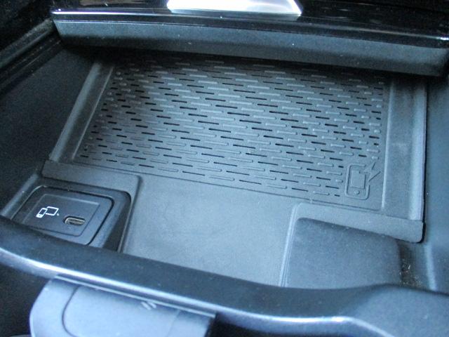 Ｂクラス Ｂ１８０　ＡＭＧレザーエクスクルーシブパッケージ　レザーＥＸ　アドバンスドＰＫＧ　レーダーセーフ　純正ナビＴＶ　全方位カメラ　黒革シート　アンビエントライト　ＨＵＤ　パワーテールゲート　シートヒーター　ワイヤレスチャージ　マルチビームＬＥＤ（19枚目）