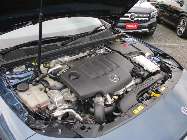 ＣＬＡクラス 　レザーＥＸ　サンルーフ　アドバンスドＰＫＧ　レーダーセーフ　純正ナビＴＶ　全方位カメラ　革シート　アンビエントライト　ＨＵＤ　シートヒーター　マルチビームＬＥＤ　ドラレコ（50枚目）