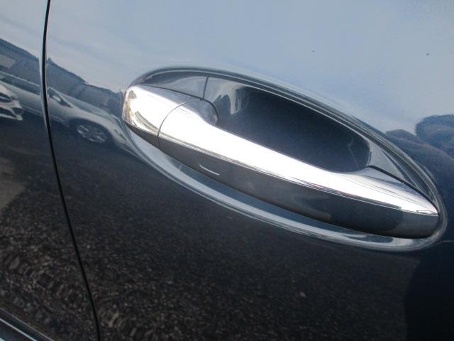 ＣＬＡクラス 　レザーＥＸ　サンルーフ　アドバンスドＰＫＧ　レーダーセーフ　純正ナビＴＶ　全方位カメラ　革シート　アンビエントライト　ＨＵＤ　シートヒーター　マルチビームＬＥＤ　ドラレコ（57枚目）