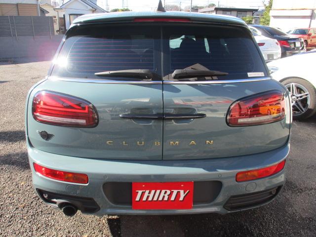 ＭＩＮＩ クーパー　クラブマン　アントールド・エディション　特別仕様車　ディスプレイメーター　カープレイ対応　バックモニター　衝突軽減ブレーキ　ドラレコ　インテリセーフ　シートヒーター　追従クルーズ　アンビエントライト　専用シート　ＬＥＤヘッドライト（7枚目）