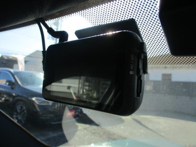 ＭＩＮＩ クーパー　クラブマン　アントールド・エディション　特別仕様車　ディスプレイメーター　カープレイ対応　バックモニター　衝突軽減ブレーキ　ドラレコ　インテリセーフ　シートヒーター　追従クルーズ　アンビエントライト　専用シート　ＬＥＤヘッドライト（33枚目）