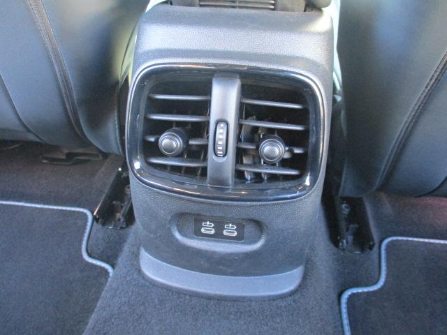 ＭＩＮＩ クーパー　クラブマン　アントールド・エディション　特別仕様車　ディスプレイメーター　カープレイ対応　バックモニター　衝突軽減ブレーキ　ドラレコ　インテリセーフ　シートヒーター　追従クルーズ　アンビエントライト　専用シート　ＬＥＤヘッドライト（63枚目）