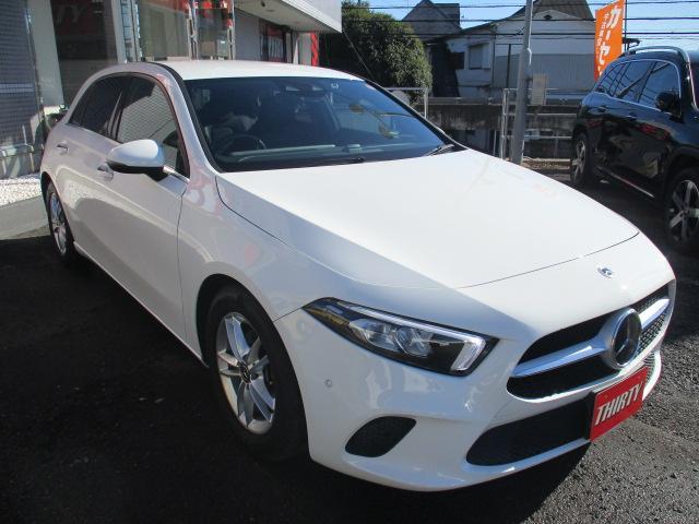 �����X�^�b�t�ŉc�Ƃ��Ă���܂��̂ŁA�����X�͗\��ƍ݌Ɋm�F�����Ē�����Ώ�����܂��B