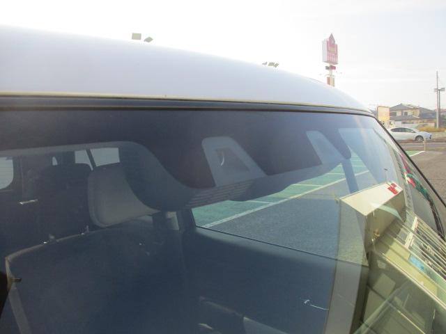 クロスビー ＨＹＢＲＩＤ　ＭＶ　３型　全方位カメラ付ナビ　ワンオーナー車　Ｂｌｕｅｔｏｏｔｈ機能対応　フロアマット　ドアバイザー　前後衝突被害軽減ブレーキ　電動格納ドアミラー　スマートキー　アダプティブクルーズコントロール　運転席・助手席シートヒーター　フルフラットシート（8枚目）