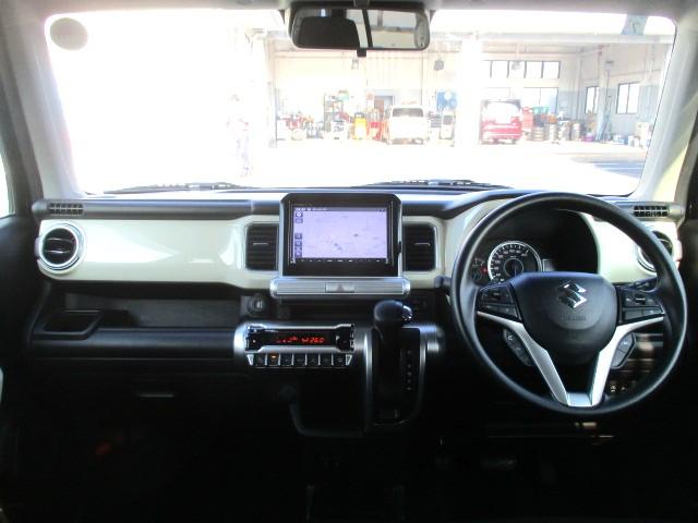 クロスビー ＨＹＢＲＩＤ　ＭＶ　３型　全方位カメラ付ナビ　ワンオーナー車　Ｂｌｕｅｔｏｏｔｈ機能対応　フロアマット　ドアバイザー　前後衝突被害軽減ブレーキ　電動格納ドアミラー　スマートキー　アダプティブクルーズコントロール　運転席・助手席シートヒーター　フルフラットシート（10枚目）