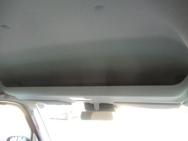 エブリイ ＰＡ　６型　前後衝突被害軽減ブレーキ　フロアマット　禁煙車　ハイルーフ　メンテナンスノート　取扱説明書　ディーラー保証付　ＦＭ／ＡＭラジオ　両側スライドドア　オートライト　リヤパーキングセンサー　スペアキー　エアコン・パワステ　シルキーシルバーメタリック（20枚目）