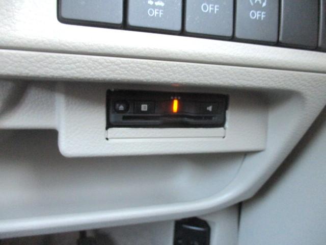 アルトラパン Ｇ　３型　自社レンタカーＵＰ　ナビ　ＥＴＣ　禁煙車　Ｂｌｕｅｔｏｏｔｈ機能対応　前後衝突被害軽減ブレーキ　フロアマット　スマートキー　運転席シートヒーター　ディーラー保証付　車検整備付　ワンオーナー車　ベンチシート　オートライト　盗難警報装置（16枚目）