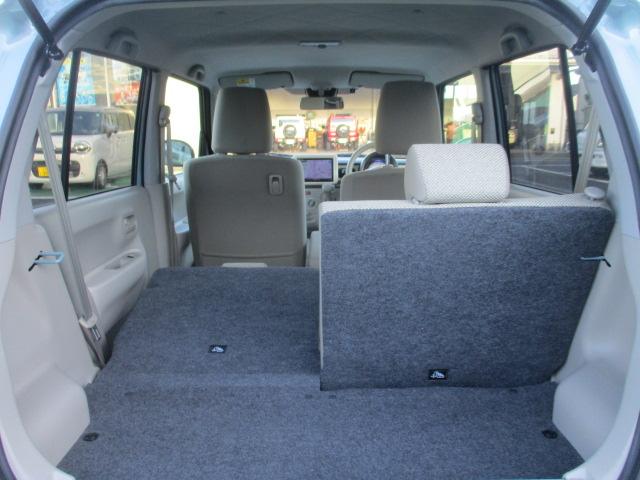 アルトラパン Ｇ　３型　自社レンタカーＵＰ　ナビ　ＥＴＣ　禁煙車　Ｂｌｕｅｔｏｏｔｈ機能対応　前後衝突被害軽減ブレーキ　フロアマット　スマートキー　運転席シートヒーター　ディーラー保証付　車検整備付　ワンオーナー車　ベンチシート　オートライト　盗難警報装置（29枚目）