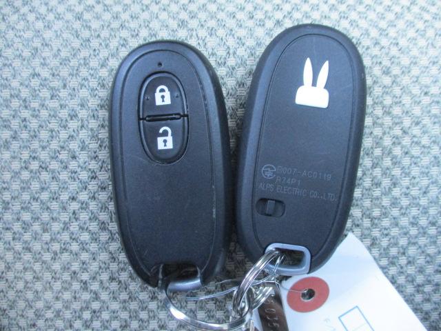 アルトラパン Ｇ　３型　自社レンタカーＵＰ　ナビ　ＥＴＣ　禁煙車　Ｂｌｕｅｔｏｏｔｈ機能対応　前後衝突被害軽減ブレーキ　フロアマット　スマートキー　運転席シートヒーター　ディーラー保証付　車検整備付　ワンオーナー車　ベンチシート　オートライト　盗難警報装置（33枚目）