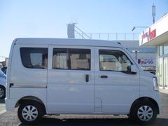 新車保証継承付き！！初年度登録から３年（３年以内でも６万キロまで）と５年（５年以内でも１０万キロまで）の残り期間を継承してご利用いただけます。 7