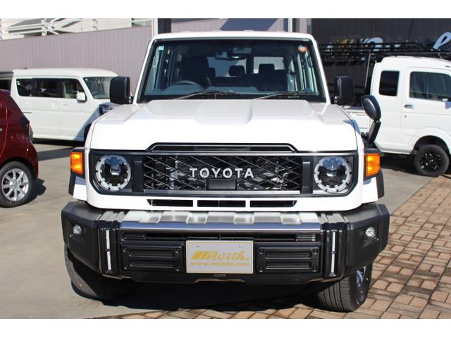 ランドクルーザー70 AX ジャオスフロントバンパーガーニッシュ・キーレス・ETC・クルコン・純正16AW・デフロック(4枚目)