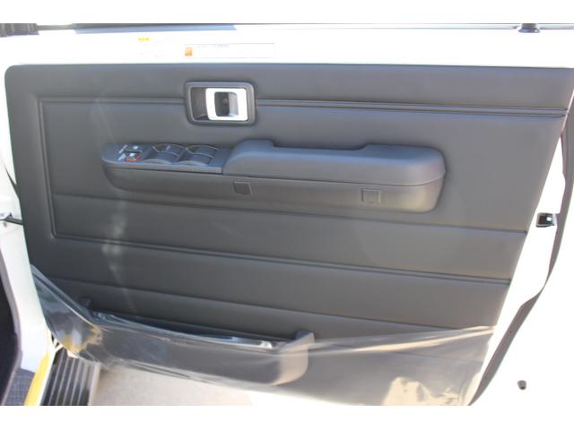 ランドクルーザー70 AX ジャオスフロントバンパーガーニッシュ・キーレス・ETC・クルコン・純正16AW・デフロック(18枚目)