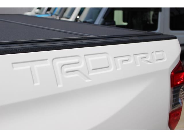 タンドラ クルーマックス　ＳＲ５　ＴＲＤ　ＰＲＯ・トノカバー・パナソニックＳＤナビ・フルセグＴＶ・ＤＶＤ－Ｖ・ＥＴＣ・ＴＲＤ１８アルミ・ＴＲＤ両側サイド出しマフラー（10枚目）