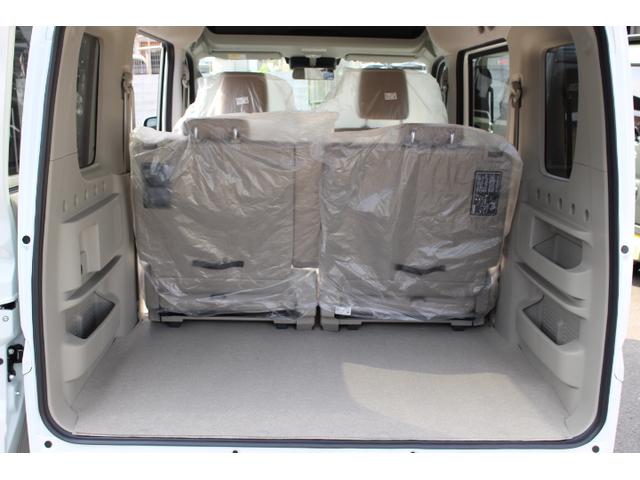 エブリイワゴン ＰＺターボスペシャル　２ＷＤ・ハイルーフ・ターボ・ＣＶＴオートマ・ＬＥＤヘッドライト・スマートキー・両側自動ドア・オートステップ・ルーフコンソール（9枚目）
