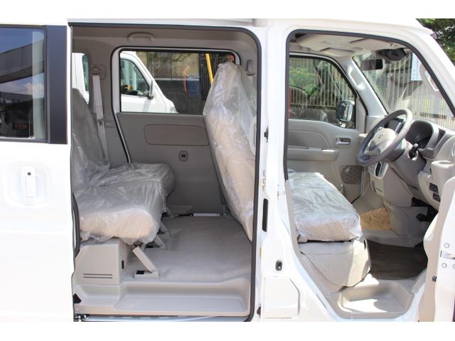 エブリイワゴン ＰＺターボスペシャル　２ＷＤ・ハイルーフ・ターボ・ＣＶＴオートマ・ＬＥＤヘッドライト・スマートキー・両側自動ドア・オートステップ・ルーフコンソール（11枚目）