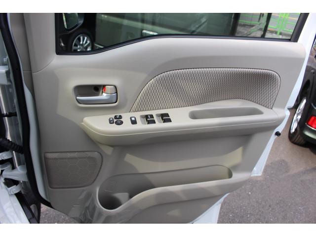 エブリイワゴン ＰＺターボスペシャル　２ＷＤ・ハイルーフ・ターボ・ＣＶＴオートマ・ＬＥＤヘッドライト・スマートキー・両側自動ドア・オートステップ・ルーフコンソール（16枚目）