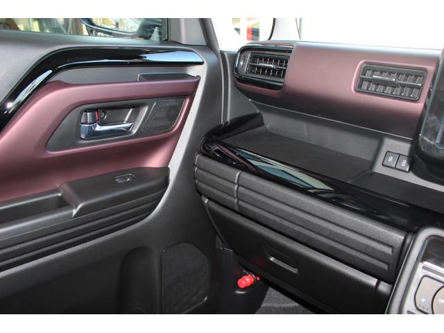 スペーシアカスタム ハイブリッドＸＳターボ　ハイブリッドＸＳターボ（４名）４ＷＤ・全方位モニター付きメモリーナビ・フルセグＴＶ・４カメラ・両側自動ドア・シート＆ステアリングヒーター・ブラックルーフ・ＬＥＤヘッドライト・スマートキー（10枚目）