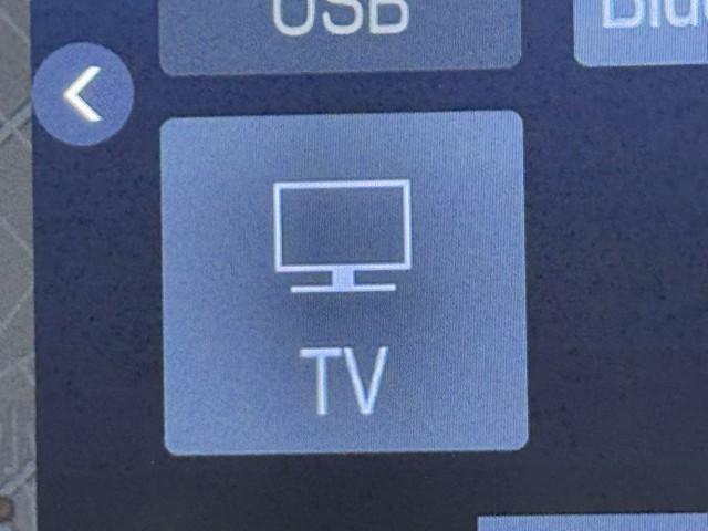 クラウンハイブリッド ＲＳ　ＬＥＤヘッドライト　クルコン　スマートエントリー　セキュリティーアラーム　Ｂカメラ　カーテンエアバッグ　定期点検記録簿　横滑り防止　ＥＴＣ　ドラレコ　ＴＶナビ　アルミ　ＡＵＸ　メモリーナビ　ＡＢＳ（8枚目）