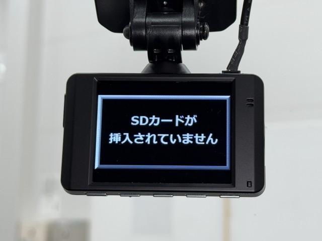 プロボックス ＧＬ　点検記録簿　運転席エアバック　パワーウインド　Ｗエアバッグ　盗難防止システム　パワーステアリング　ＡＵＸ接続　横滑り防止機能　エアコン　キーレスキー　ＡＢＳ　ワンセグテレビ　メモリナビ　ＥＴＣ付（8枚目）