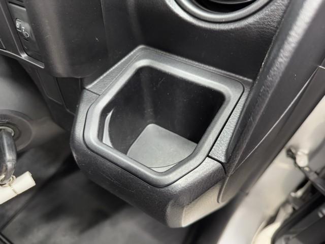 プロボックス ＧＬ　点検記録簿　運転席エアバック　パワーウインド　Ｗエアバッグ　盗難防止システム　パワーステアリング　ＡＵＸ接続　横滑り防止機能　エアコン　キーレスキー　ＡＢＳ　ワンセグテレビ　メモリナビ　ＥＴＣ付（12枚目）