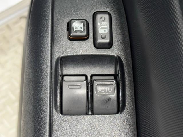 プロボックス ＧＬ　点検記録簿　運転席エアバック　パワーウインド　Ｗエアバッグ　盗難防止システム　パワーステアリング　ＡＵＸ接続　横滑り防止機能　エアコン　キーレスキー　ＡＢＳ　ワンセグテレビ　メモリナビ　ＥＴＣ付（13枚目）