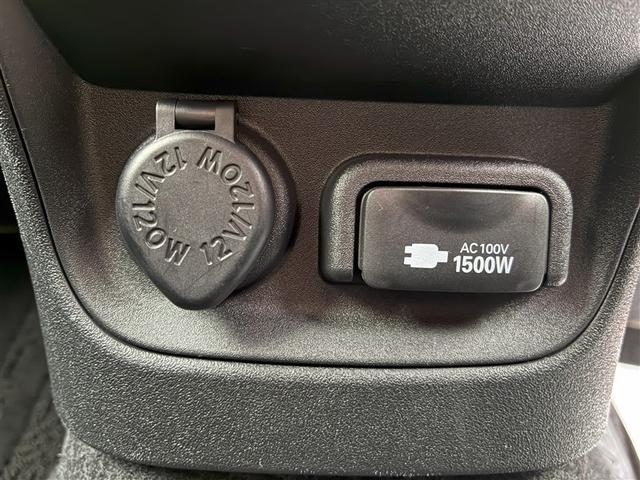 シエンタ ハイブリッドＧ　ウォークスルー　アルミホイール　ＡＢＳ　横滑り防止機能　盗難防止システム　エアバッグ　キーレス　ＬＥＤ　オートクルーズコントロール　ドラレコ　フルセグ　記録簿　ミュージックプレイヤー接続可　Ｂカメラ（15枚目）