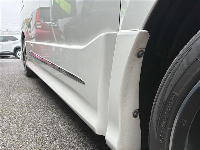 ノア ハイブリッドＳｉ　ダブルバイビーＩＩＩ　地デジ　バックモニター　両側ＰＳＤ　ＬＥＤ　ナビ＆ＴＶ　ＤＶＤ　横滑り防止装置　アルミホイール　スマキー　エアバッグ　クルコン　ＡＣ　３列シート　ドライブレコーダー　キーフリー　１オ－ナ－　ＥＴＣ（5枚目）