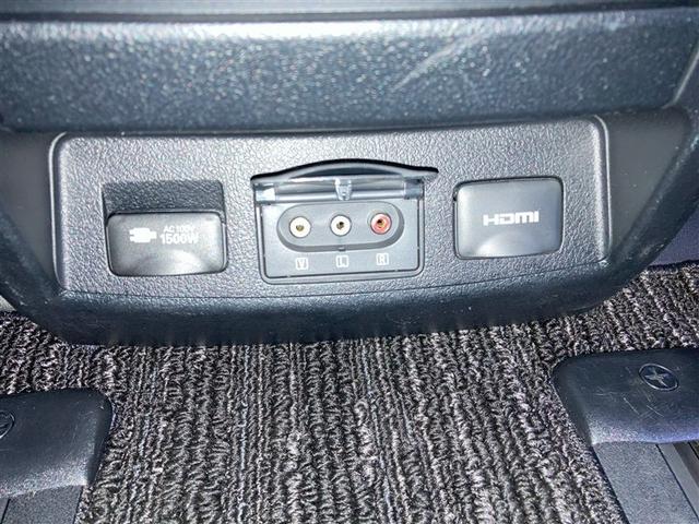 アルファードハイブリッド ＳＲ　Ｃパッケージ　点検記録簿　サンル－フ　本革シート　ワンオナ　バックモニター　オートエアコン　ＬＥＤ　横滑り防止機能　ＡＢＳ　イモビ　ＡＣ１００Ｖ電源　アルミ　ドライブレコーダー　ナビ＆ＴＶ　４ＷＤ　３列シート（9枚目）