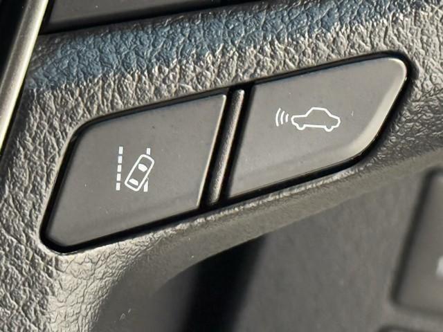 アルファードハイブリッド ＳＲ　Ｃパッケージ　点検記録簿　サンル－フ　本革シート　ワンオナ　バックモニター　オートエアコン　ＬＥＤ　横滑り防止機能　ＡＢＳ　イモビ　ＡＣ１００Ｖ電源　アルミ　ドライブレコーダー　ナビ＆ＴＶ　４ＷＤ　３列シート（14枚目）