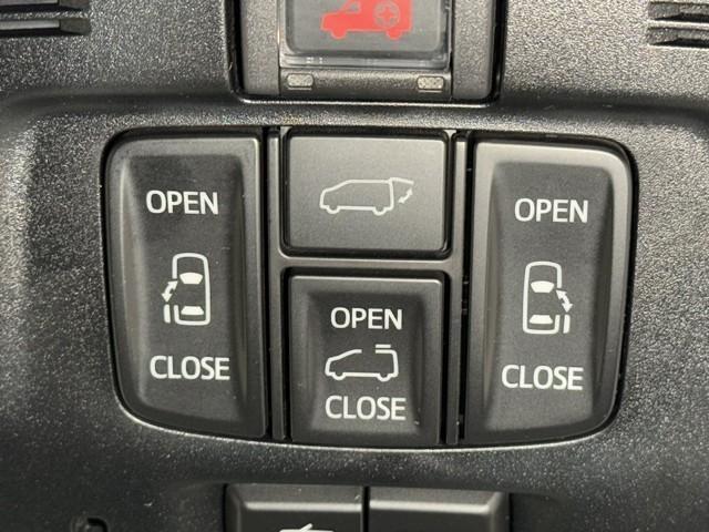 アルファードハイブリッド ＳＲ　Ｃパッケージ　点検記録簿　サンル－フ　本革シート　ワンオナ　バックモニター　オートエアコン　ＬＥＤ　横滑り防止機能　ＡＢＳ　イモビ　ＡＣ１００Ｖ電源　アルミ　ドライブレコーダー　ナビ＆ＴＶ　４ＷＤ　３列シート（15枚目）