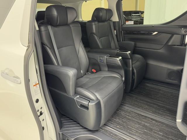 アルファードハイブリッド ＳＲ　Ｃパッケージ　点検記録簿　サンル－フ　本革シート　ワンオナ　バックモニター　オートエアコン　ＬＥＤ　横滑り防止機能　ＡＢＳ　イモビ　ＡＣ１００Ｖ電源　アルミ　ドライブレコーダー　ナビ＆ＴＶ　４ＷＤ　３列シート（22枚目）