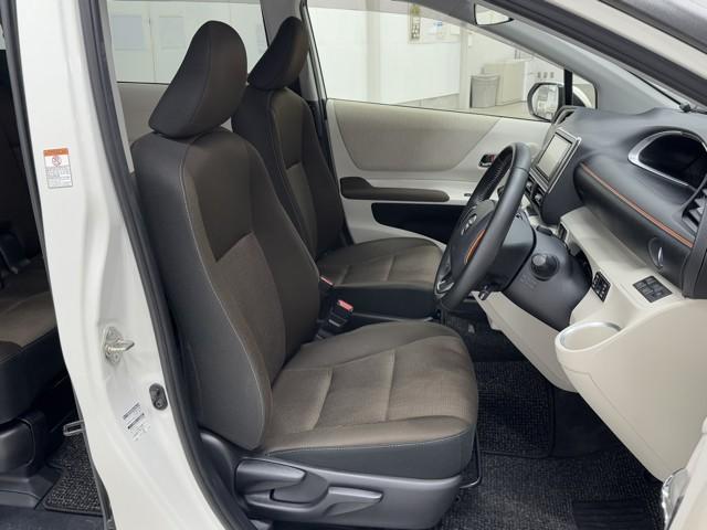 シエンタ ハイブリッドＧ　ブレーキサポート　ＥＣＯモード　Ｂカメラ　地デジ　クルコン　ＤＶＤ　キーフリー　スマキー　横滑り防止システム　メモリナビ　ナビＴＶ　ウォークスルー　ＥＴＣ　ドライブレコーダー　イモビライザー　ＰＷ（15枚目）