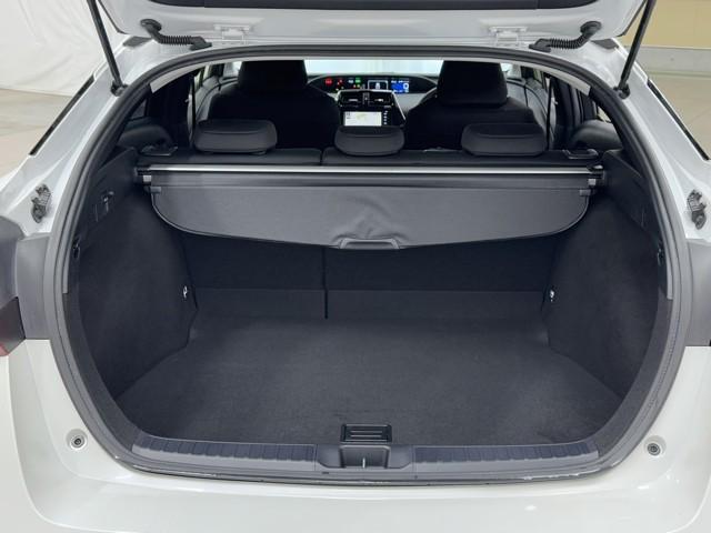 プリウス S 100V 取説記録簿 DVD再生機能 アイスト ESC スマートキ- 地デジ メモリーナビゲーション LEDヘッドライト ETC車載器 フルオートエアコン クルーズコントロール エアバッグ イモビ(17枚目)