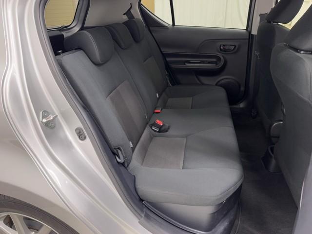 アクア Sスタイルブラック AUX端子 ECOモード 記録簿あり バックモニタ- 地デジフルセグ ナビTV イモビライザー LEDライト スマートキープッシュスタート アルミホイール ETC付き Wエアバッグ キーフリ ABS(15枚目)