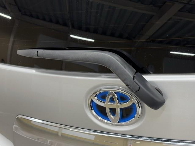 アクア Sスタイルブラック AUX端子 ECOモード 記録簿あり バックモニタ- 地デジフルセグ ナビTV イモビライザー LEDライト スマートキープッシュスタート アルミホイール ETC付き Wエアバッグ キーフリ ABS(18枚目)