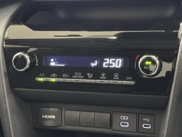 ヤリスクロス Ｇ　ＥＴＣ装備　リヤカメラ　点検記録簿　スマートエントリー　イモビライザー　オートエアコン　アルミホイール　キーレス　パワーウィンドウ　クルコン　ＡＢＳ　ドライブレコーダー　エアバッグ　パワーステアリング（8枚目）