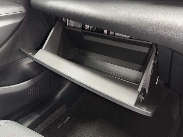 ヤリスクロス Ｇ　ＥＴＣ装備　リヤカメラ　スマートエントリー　イモビライザー　オートエアコン　アルミホイール　キーレス　パワーウィンドウ　クルコン　ＡＢＳ　ドライブレコーダー　エアバッグ　パワーステアリング（9枚目）