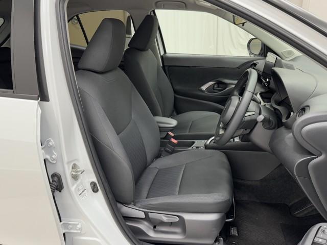 ヤリスクロス Ｇ　ＥＴＣ装備　リヤカメラ　スマートエントリー　イモビライザー　オートエアコン　アルミホイール　キーレス　パワーウィンドウ　クルコン　ＡＢＳ　ドライブレコーダー　エアバッグ　パワーステアリング（15枚目）