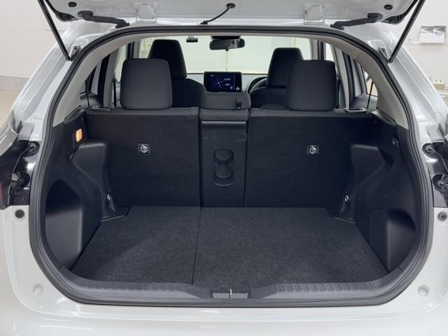 ヤリスクロス Ｇ　ＥＴＣ装備　リヤカメラ　スマートエントリー　イモビライザー　オートエアコン　アルミホイール　キーレス　パワーウィンドウ　クルコン　ＡＢＳ　ドライブレコーダー　エアバッグ　パワーステアリング（17枚目）